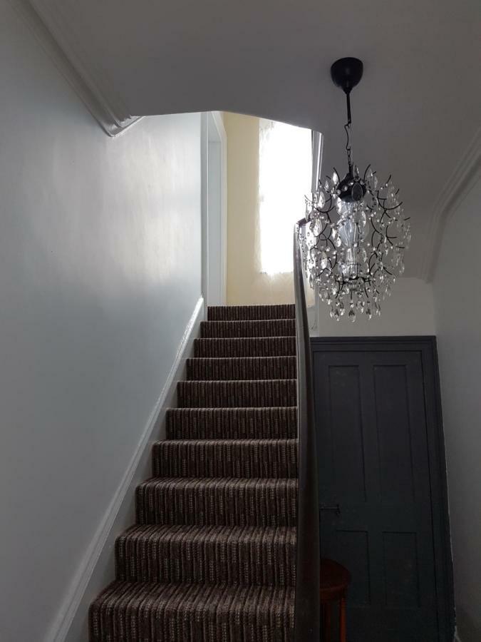 Main Street House Apartment Portrush Bagian luar foto